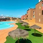Apartamento Casa Bamboo Corralejo, Espacioso, Piscina Y Parking